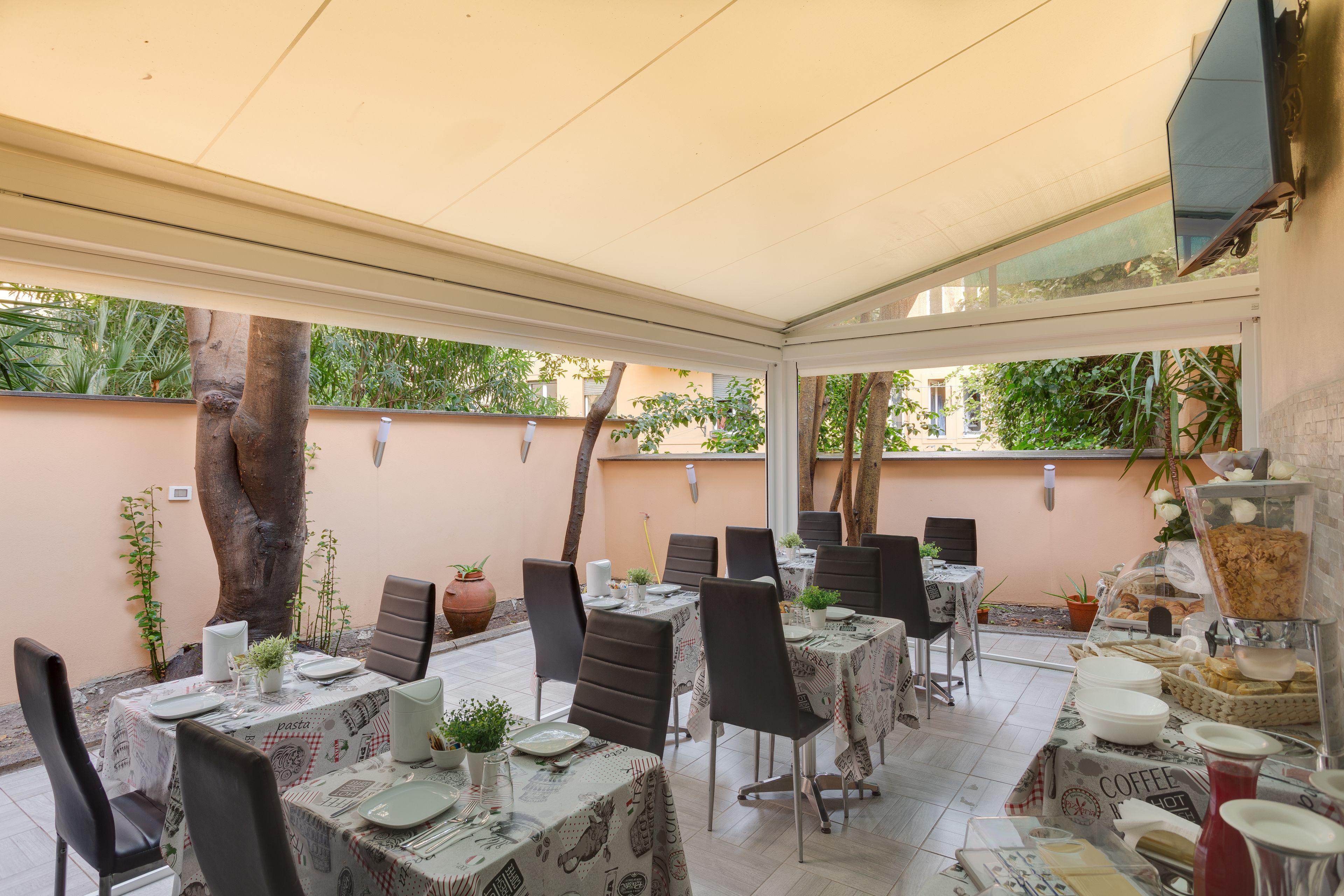 Excellence Suite, Rome
